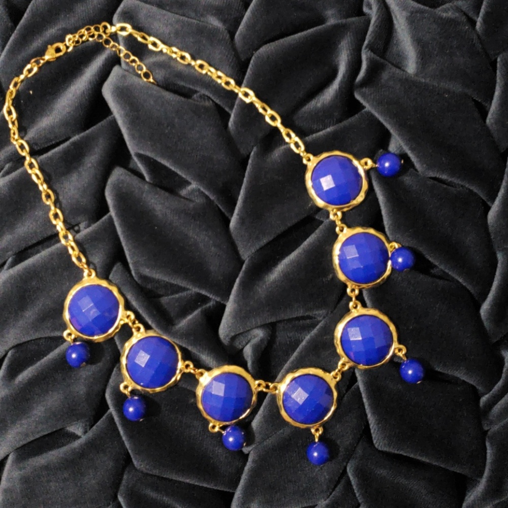 Blue Charming Charlie necklace